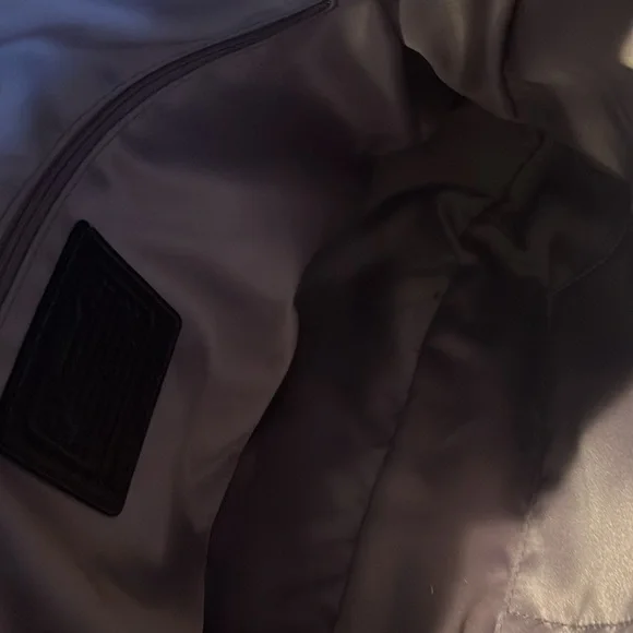 Coach ostrich leather like purse - Picture 4 of 4